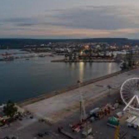 Odessos Apartment Varna ภายนอก รูปภาพ