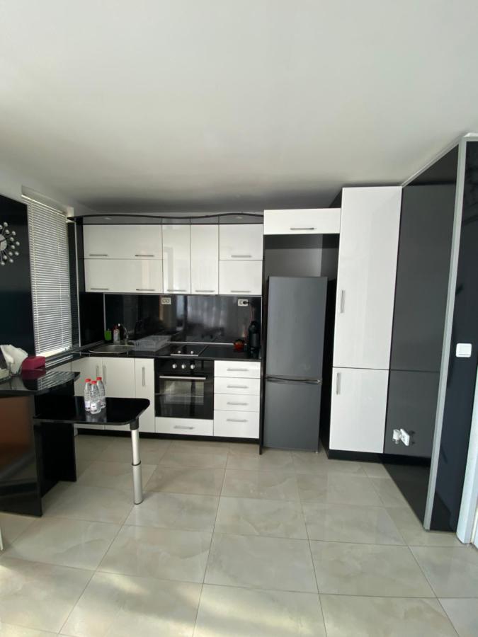 Odessos Apartment Varna ภายนอก รูปภาพ