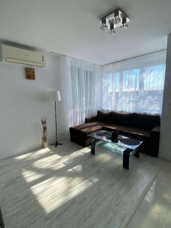 Odessos Apartment Varna ภายนอก รูปภาพ